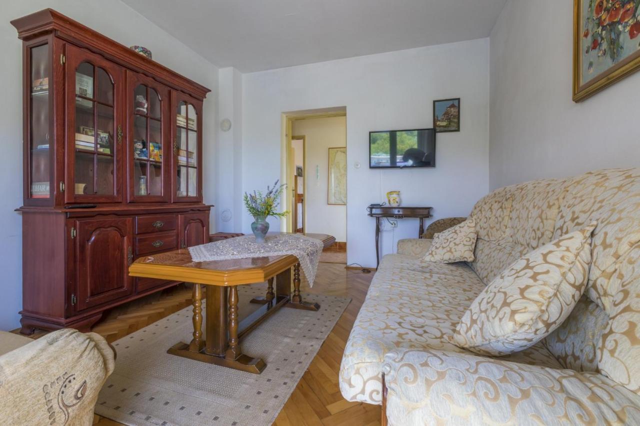 Leonarda Apartment ยาดราโนโว ภายนอก รูปภาพ