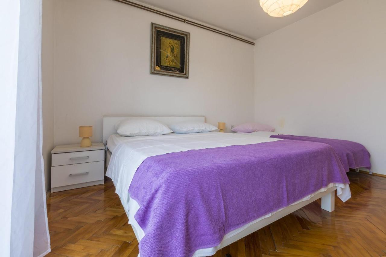 Leonarda Apartment ยาดราโนโว ภายนอก รูปภาพ